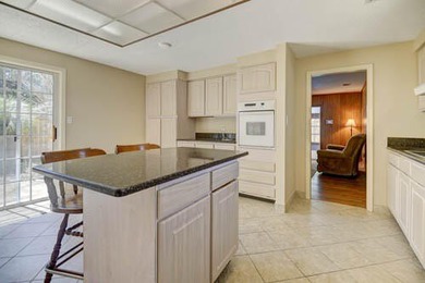 Electric updated!! Stunning 3-bedroom, 2.5-bath mid-century on Fort Walton Beach Golf Course in Florida - for sale on GolfHomes.com, golf home, golf lot