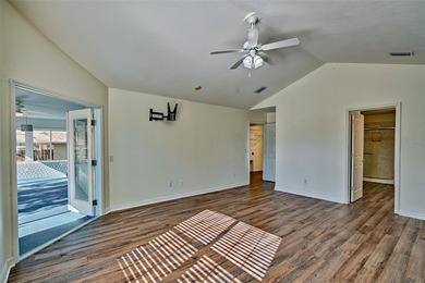 Come see this extremely well maintained home in Meadowbrook! on Meadowbrook Golf Club in Florida - for sale on GolfHomes.com, golf home, golf lot