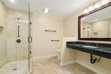 Beautifully updated lower-level Catalina end unit in a peaceful on Leisure Village Par 3 Golf Course in California - for sale on GolfHomes.com, golf home, golf lot