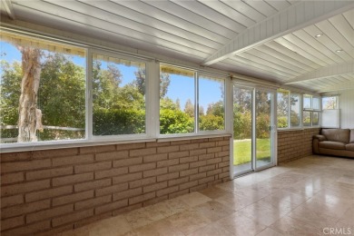 Beautifully updated lower-level Catalina end unit in a peaceful on Leisure Village Par 3 Golf Course in California - for sale on GolfHomes.com, golf home, golf lot