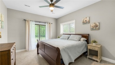 Welcome to this 6-bedroom, 4-full bath home, perfectly on Seasons Ridge At Four Seasons in Missouri - for sale on GolfHomes.com, golf home, golf lot