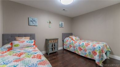 Welcome to this 6-bedroom, 4-full bath home, perfectly on Seasons Ridge At Four Seasons in Missouri - for sale on GolfHomes.com, golf home, golf lot