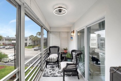 Stunning 2 BR 2 BTH top floor unit at King's Point  very on Kings Point Golf -Flanders Way in Florida - for sale on GolfHomes.com, golf home, golf lot