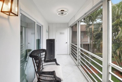Stunning 2 BR 2 BTH top floor unit at King's Point  very on Kings Point Golf -Flanders Way in Florida - for sale on GolfHomes.com, golf home, golf lot