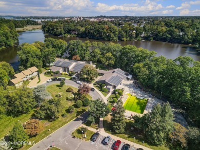 A 2-bdrm & a den, ranch home nestled within the gated community on Shadow Lake Village in New Jersey - for sale on GolfHomes.com, golf home, golf lot