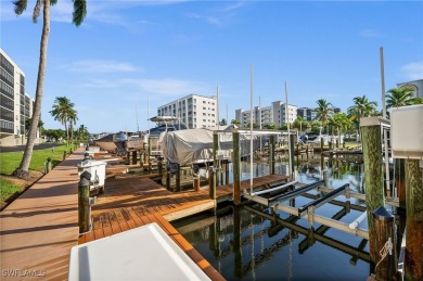 Welcome to your slice of paradise in Fort Myers, Florida! This on Fort Myers Beach and Golf Club in Florida - for sale on GolfHomes.com, golf home, golf lot
