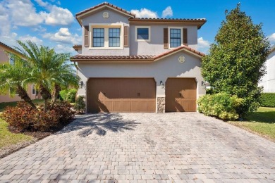 One or more photo(s) has been virtually staged. Location, space on Eagle Creek Golf Club in Florida - for sale on GolfHomes.com, golf home, golf lot