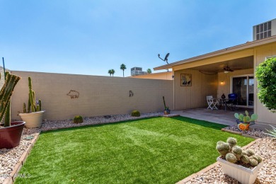 Experience a delightful adult living in vibrant Sun City! on Hillcrest Golf Club in Arizona - for sale on GolfHomes.com, golf home, golf lot