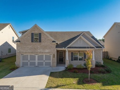 Master on main, built in 2022! This ranch-style home is in on Summit Chase Country Club in Georgia - for sale on GolfHomes.com, golf home, golf lot