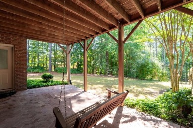 Welcome to 216 Brisbane Drive, a timeless Jeremy Rutenberg home on Bentwater Golf Club in Georgia - for sale on GolfHomes.com, golf home, golf lot