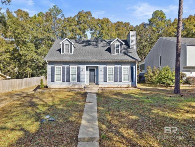 Welcome to this charming cozy home that offers 3 spacious on Lake Forest Yacht and Country Club in Alabama - for sale on GolfHomes.com, golf home, golf lot