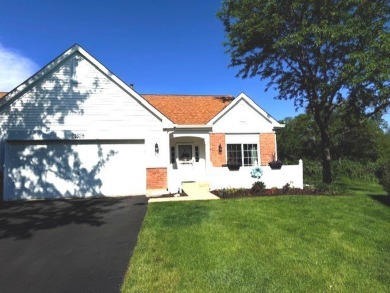 Introducing a beautifully remodeled villa that promises on The Links at Carillon in Illinois - for sale on GolfHomes.com, golf home, golf lot