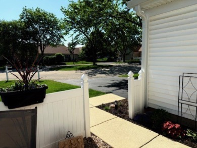 Introducing a beautifully remodeled villa that promises on The Links at Carillon in Illinois - for sale on GolfHomes.com, golf home, golf lot