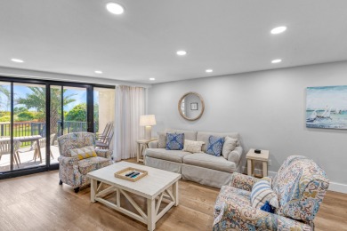 This beautifully appointed 2-bedroom, 2-bath condo is move-in or on Sandestin Golf and Beach Resort - The Links in Florida - for sale on GolfHomes.com, golf home, golf lot