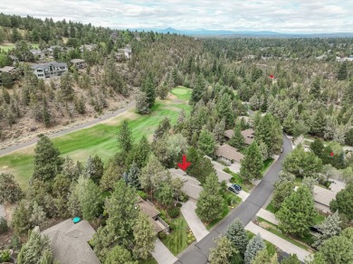 Exceptional golf course home in Rivers Edge Village backing up on Rivers Edge Golf Resort in Oregon - for sale on GolfHomes.com, golf home, golf lot
