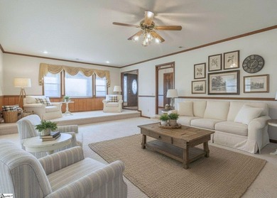 Smithfields - This 3-bedroom, 2 1/2 bath all-brick one level on Smithfields Country Club in South Carolina - for sale on GolfHomes.com, golf home, golf lot