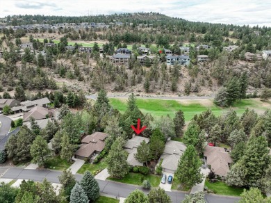 Exceptional golf course home in Rivers Edge Village backing up on Rivers Edge Golf Resort in Oregon - for sale on GolfHomes.com, golf home, golf lot