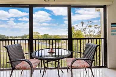 This beautifully updated 2/2 condo is located in a vibrant 55+ on  in Florida - for sale on GolfHomes.com, golf home, golf lot