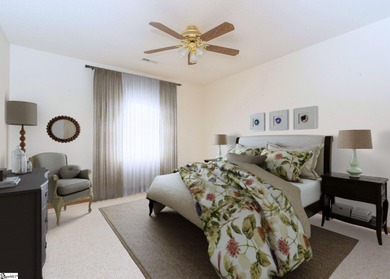 Smithfields - This 3-bedroom, 2 1/2 bath all-brick one level on Smithfields Country Club in South Carolina - for sale on GolfHomes.com, golf home, golf lot