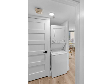 This beautifully appointed 2-bedroom, 2-bath condo is move-in or on Sandestin Golf and Beach Resort - The Links in Florida - for sale on GolfHomes.com, golf home, golf lot