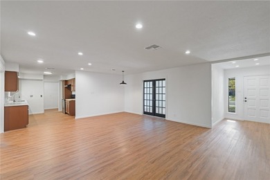 Step into space, style, and a location that truly delivers! This on Oso Beach Municipal Golf Course in Texas - for sale on GolfHomes.com, golf home, golf lot