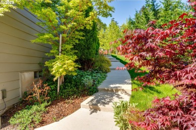Incredible opportunity to own a home overlooking Hidden Valley on Hidden Valley Golf Course in Oregon - for sale on GolfHomes.com, golf home, golf lot