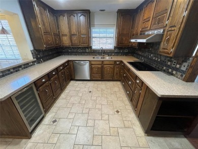 *Motivated Seller!* Seller is highly motivated and open to all on Duck Creek Golf Club in Texas - for sale on GolfHomes.com, golf home, golf lot