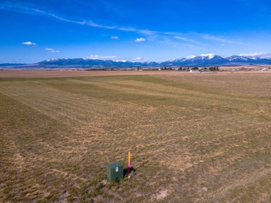 Welcome to country living at its finest! This beautiful 5-acre on Old Baldy Golf Course in Montana - for sale on GolfHomes.com, golf home, golf lot