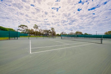 Inviting and peaceful, with 2863 sq ft.this 4 bdrm, 3 ba. home on The Club At Hidden Creek in Florida - for sale on GolfHomes.com, golf home, golf lot