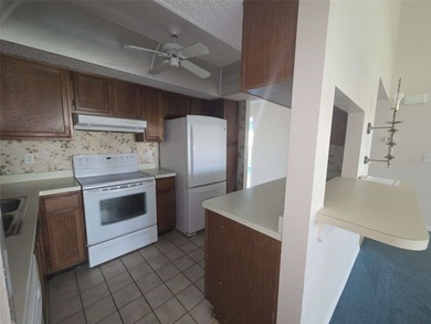 Beautiful end unit Villa in FAIRWAYS OF CAPRI, an all ages Golf on Sawgrass Golf Club in Florida - for sale on GolfHomes.com, golf home, golf lot