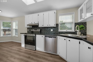 Welcome to this delightful three-bedroom, two-bath home situated on Gearhart Golf Links in Oregon - for sale on GolfHomes.com, golf home, golf lot