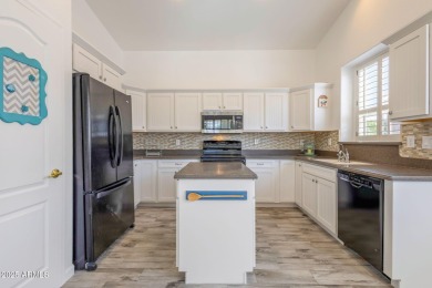 This gorgeous 2 bedroom, 2 bath home with a den is located in on Arizona Traditions Golf Club in Arizona - for sale on GolfHomes.com, golf home, golf lot