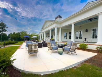Welcome to 12 Oaks living at its finest!  Fresh new paint on The Club At Twelve Oaks in North Carolina - for sale on GolfHomes.com, golf home, golf lot