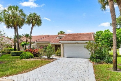 2/3 Bedroom 1 Story Villa with Garage and Golf Course Views! New on Hunters Run Golf and Country Club in Florida - for sale on GolfHomes.com, golf home, golf lot