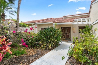 2/3 Bedroom 1 Story Villa with Garage and Golf Course Views! New on Hunters Run Golf and Country Club in Florida - for sale on GolfHomes.com, golf home, golf lot