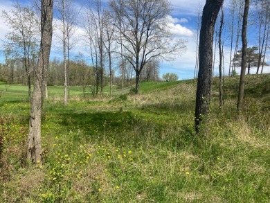 8.13  lot with lake frontage on Lake Champlain. This property on Alburg Golf Links in Vermont - for sale on GolfHomes.com, golf home, golf lot