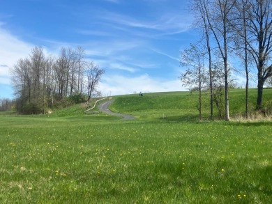 8.13  lot with lake frontage on Lake Champlain. This property on Alburg Golf Links in Vermont - for sale on GolfHomes.com, golf home, golf lot