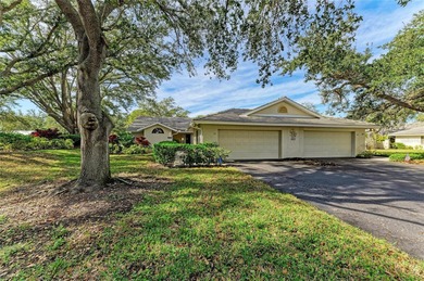 Welcome to this spacious 3-bedroom, 2-bath condo located in the on Plantation Golf and Country Club in Florida - for sale on GolfHomes.com, golf home, golf lot