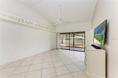 Welcome to this spacious 3-bedroom, 2-bath condo located in the on Plantation Golf and Country Club in Florida - for sale on GolfHomes.com, golf home, golf lot