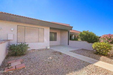 Beautiful Golf Course Condo with Lake Views! Discover golf on London Bridge Golf Course in Arizona - for sale on GolfHomes.com, golf home, golf lot