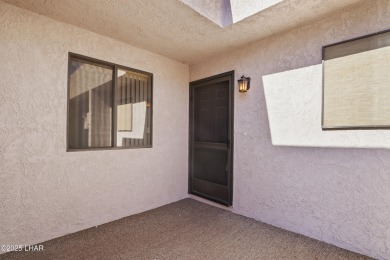 Beautiful Golf Course Condo with Lake Views! Discover golf on London Bridge Golf Course in Arizona - for sale on GolfHomes.com, golf home, golf lot