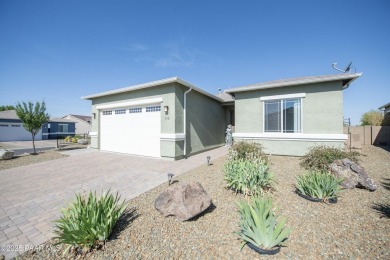 Beautiful 3BR, 2 Bath home in Quailwood.  Like new, Move in on Quail Wood Greens Golf Course in Arizona - for sale on GolfHomes.com, golf home, golf lot