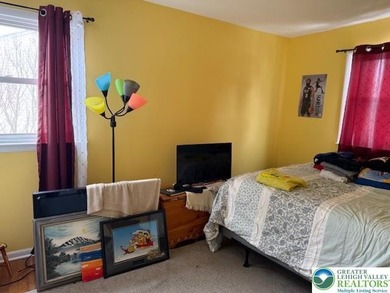 Affordable Shepherd Hills End Unit Townhouse. Home offers first on Shepherd Hills Golf Club in Pennsylvania - for sale on GolfHomes.com, golf home, golf lot