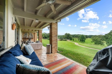 Welcome to your dream home! This stunning 3-bedroom, 2-bathroom on Belvedere Golf Club in Arkansas - for sale on GolfHomes.com, golf home, golf lot