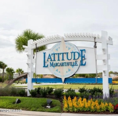 Your Slice of Paradise Is Calling! This spacious 3-bedroom on LPGA International Golf Course in Florida - for sale on GolfHomes.com, golf home, golf lot
