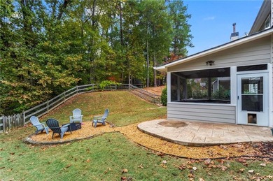 Stunning 4BR/2.5BA Bentwater Home with Exceptional Entertaining on Bentwater Golf Club in Georgia - for sale on GolfHomes.com, golf home, golf lot