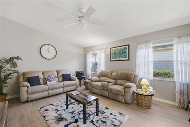 Welcome Home! LOVELY VILLA BEING OFFERED FULLY FURNISHED AND on The Links of Spruce Creek in Florida - for sale on GolfHomes.com, golf home, golf lot