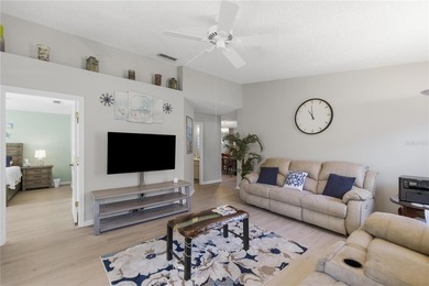 Welcome Home! LOVELY VILLA BEING OFFERED FULLY FURNISHED AND on The Links of Spruce Creek in Florida - for sale on GolfHomes.com, golf home, golf lot