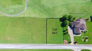 This level lot backs up to the championship tier golf course on Rarity Bay Country Club - Loudon in Tennessee - for sale on GolfHomes.com, golf home, golf lot