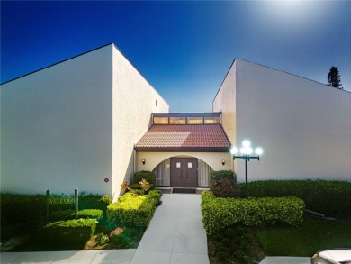 Wow. Don't miss this stylish, serene villa in Sarasota's 55+ on Village Green Golf Club of Sarasota in Florida - for sale on GolfHomes.com, golf home, golf lot
